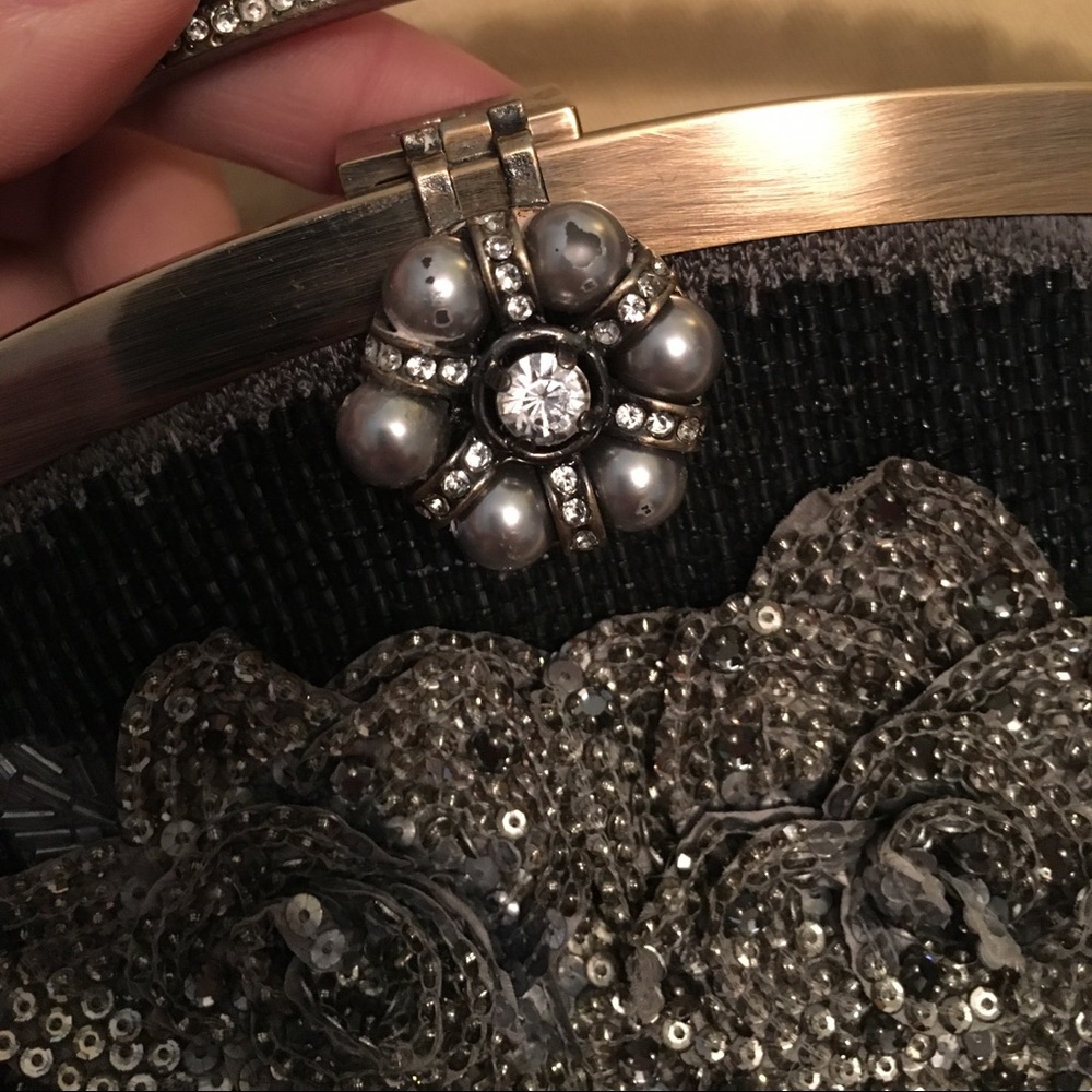 Valentino Evening Bag - Picture 3 of 15